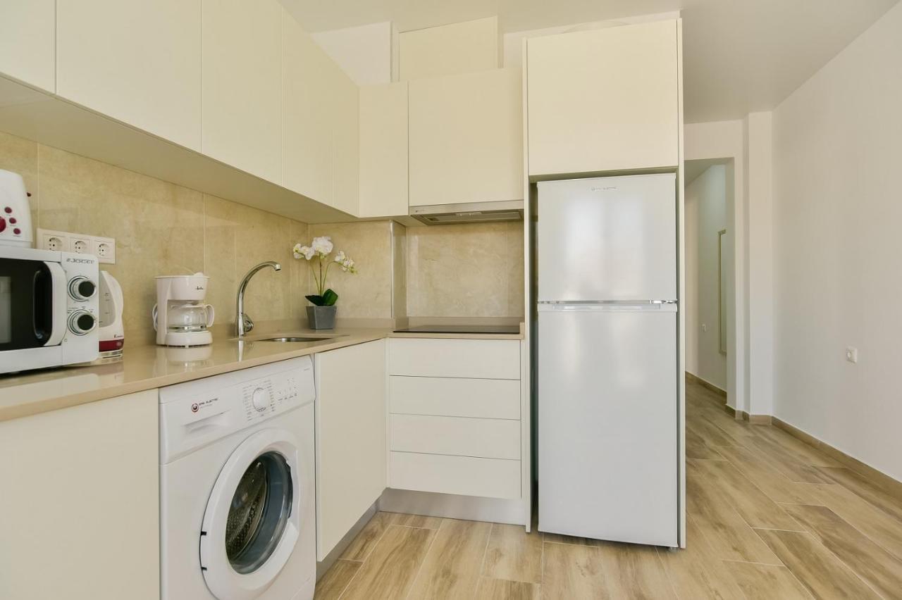 Apartments Cura Beach Торевьиа Экстерьер фото